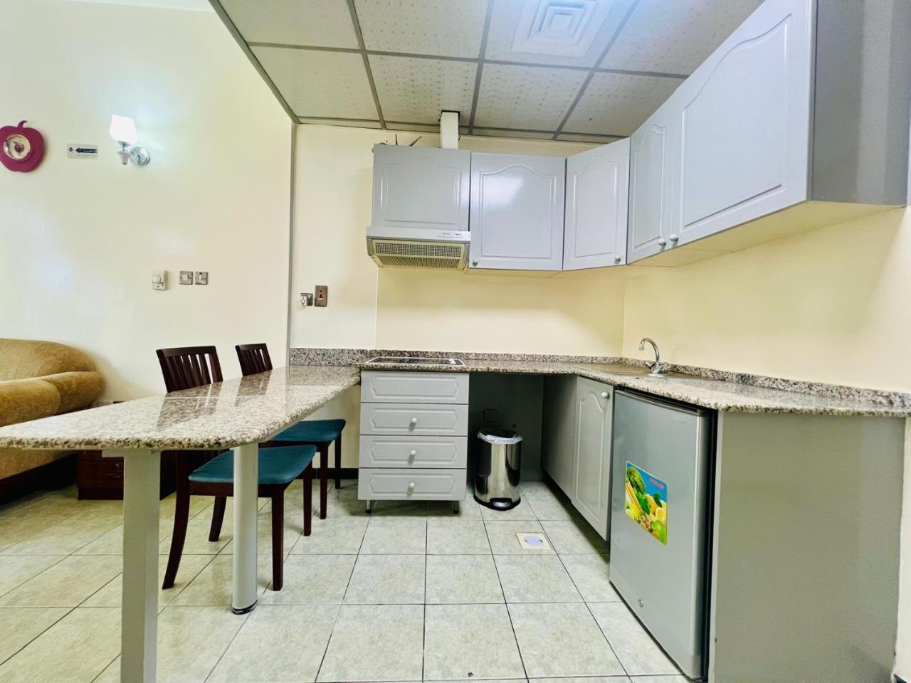 Sky Hotel Apartments Ντουμπάι Εξωτερικό φωτογραφία