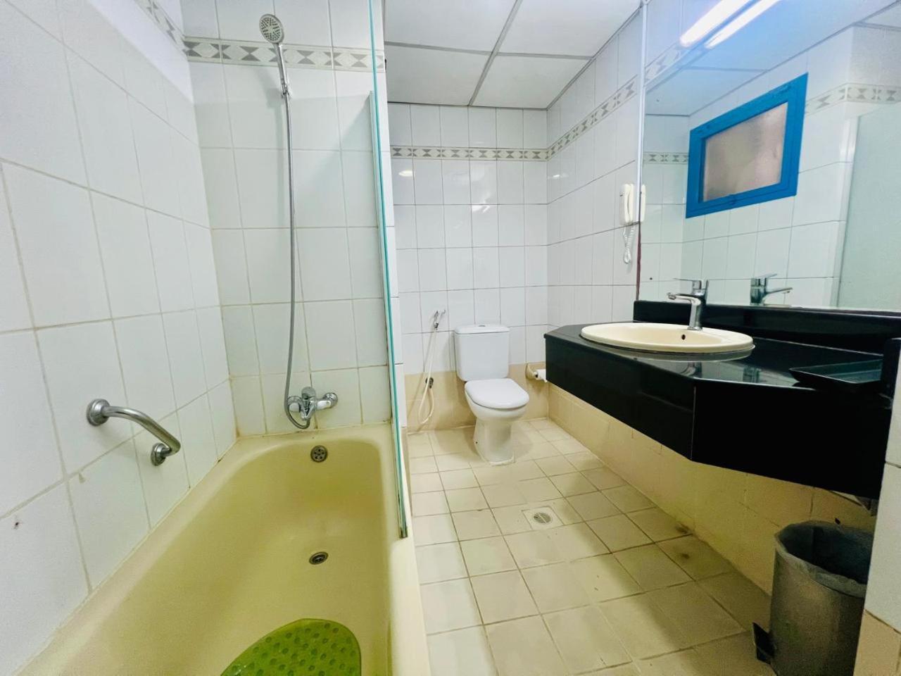 Sky Hotel Apartments Ντουμπάι Εξωτερικό φωτογραφία