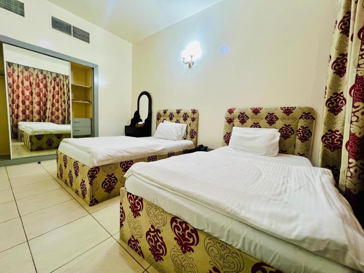 Sky Hotel Apartments Ντουμπάι Εξωτερικό φωτογραφία
